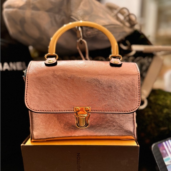 Rose gold miniature tote/crossbody - Picture 1 of 7